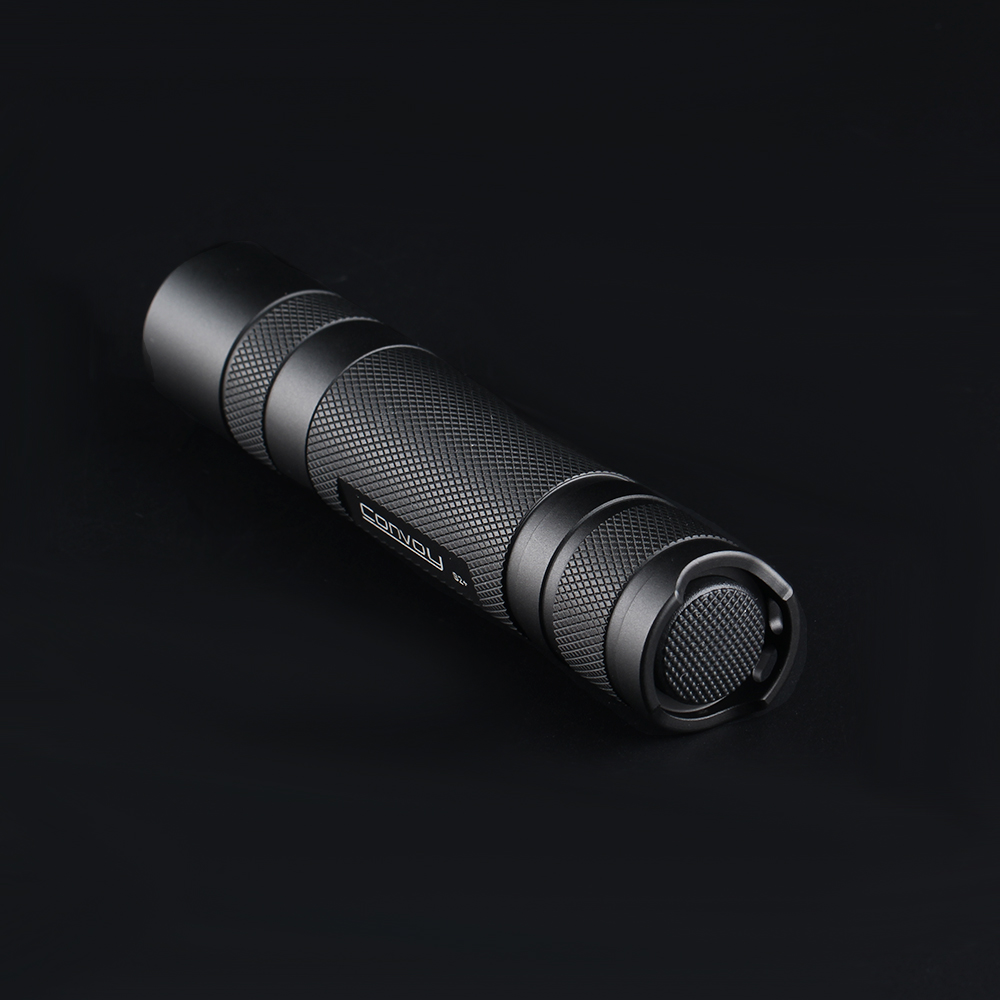 Convoy S2 Plus 519A Linterna L - Outdoor Power Group reseña y precio