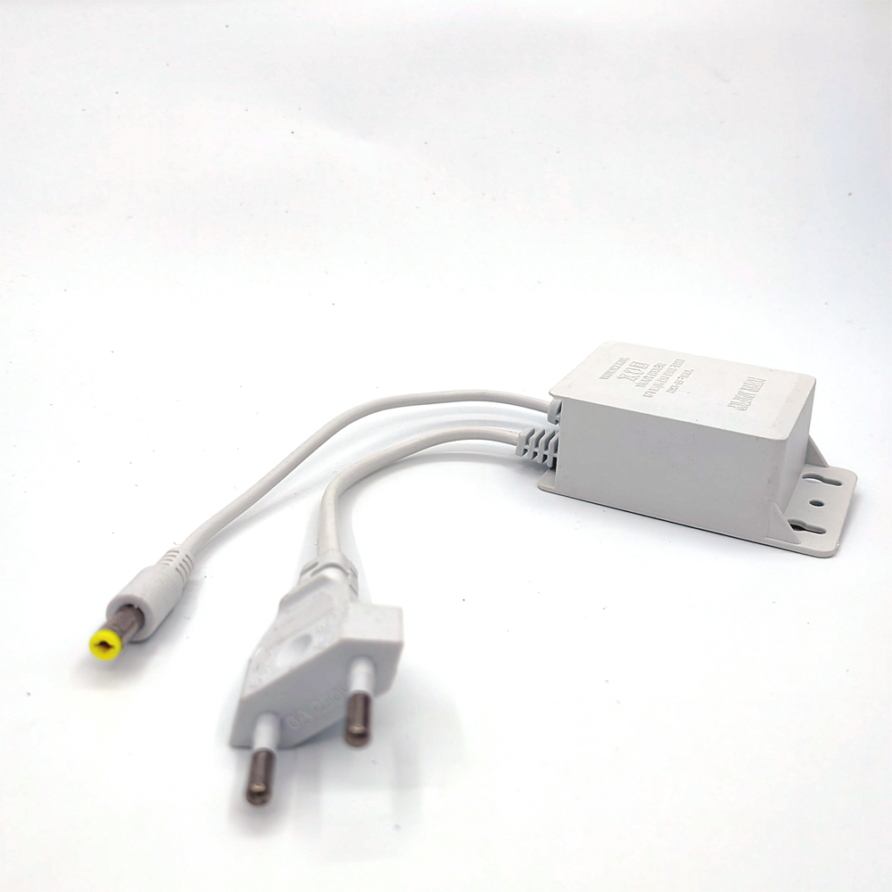 Blanco AC 100-240V entrada DC  - Ac Outdoor Power reseña y precio